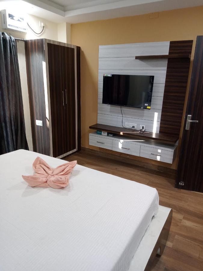 Homestay Hr Pallabi Lodging *