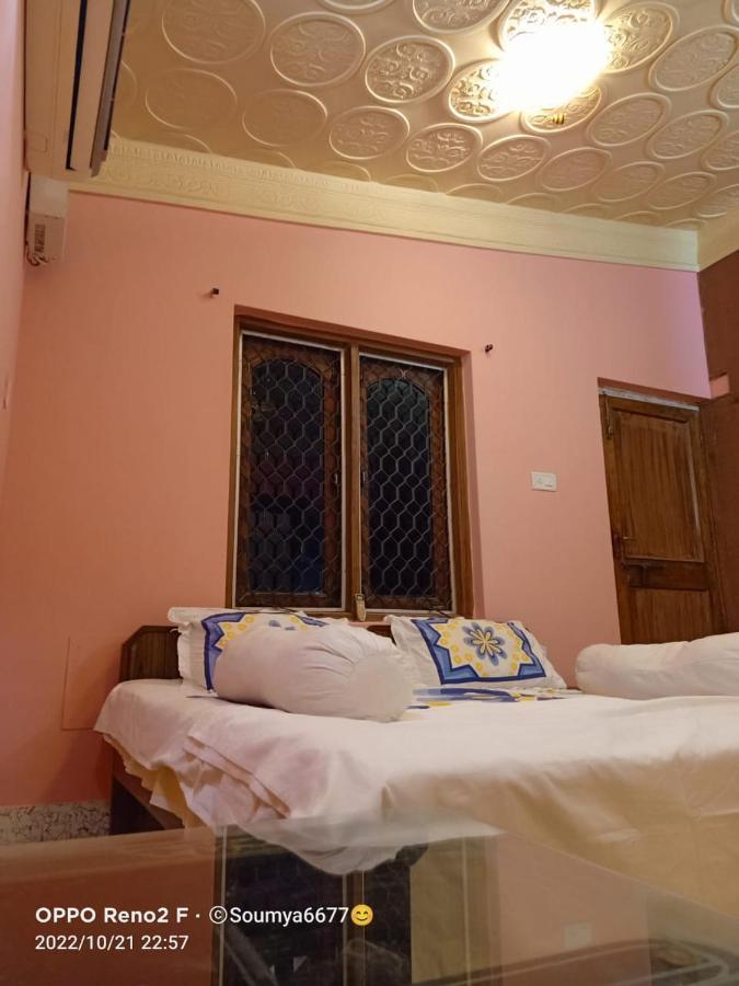 Homestay Hr Pallabi Lodging *