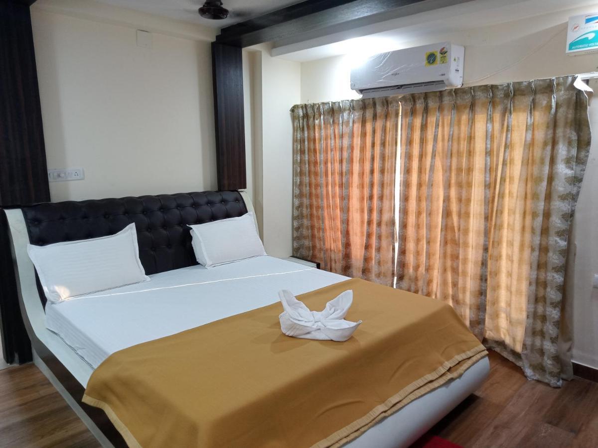 Hr Pallabi Lodging Homestay Puri
